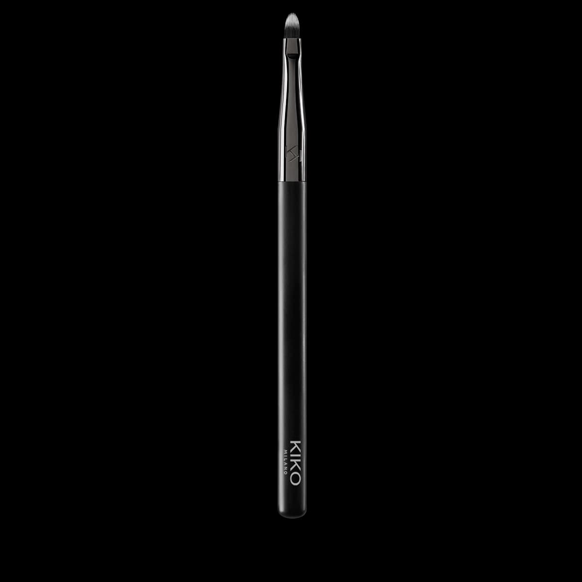 Lips 80 Flat Lip Brush